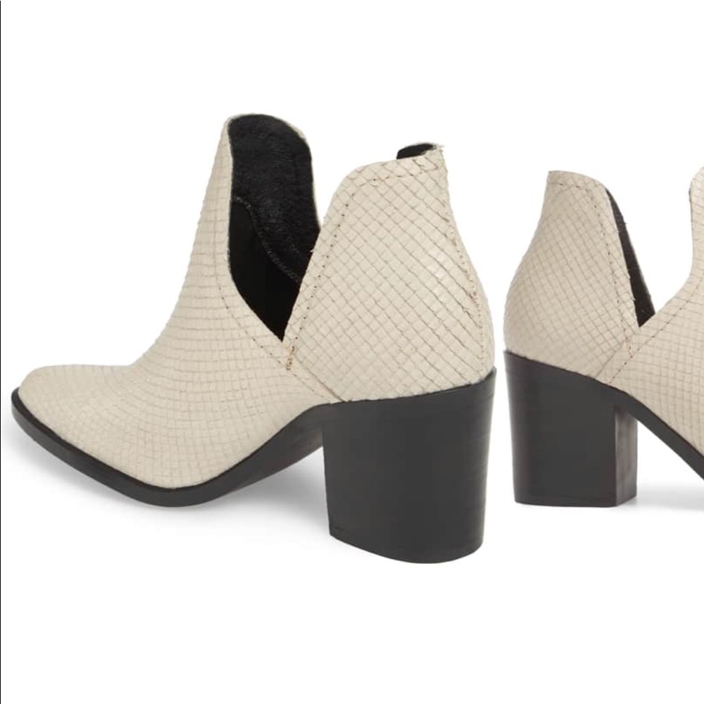 Steve Madden Petra Open Side Bootie - White Snake Never Worn